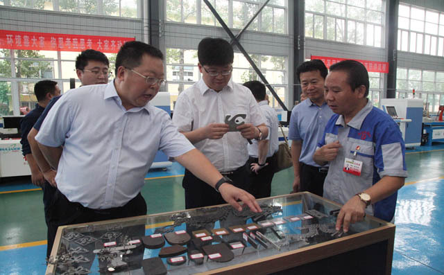 參觀廠區車容車貌.jpg 參觀廠區車容車貌