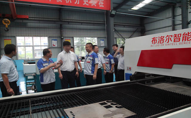 參觀廠區車容車貌.jpg 參觀廠區車容車貌