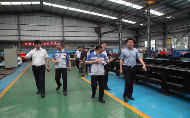 參觀廠區車容車貌.jpg 參觀廠區車容車貌