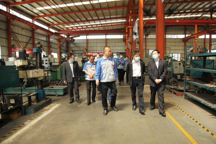 “氣力輸送連續(xù)供料關(guān)鍵設(shè)備”科技成果評(píng)價(jià)會(huì)在章丘豐源隆重舉行