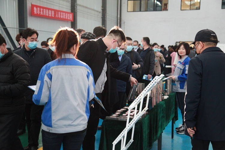 牛年才過三月三 早有鳳凰落豐源 牛年才過三月三 早有鳳凰落豐源